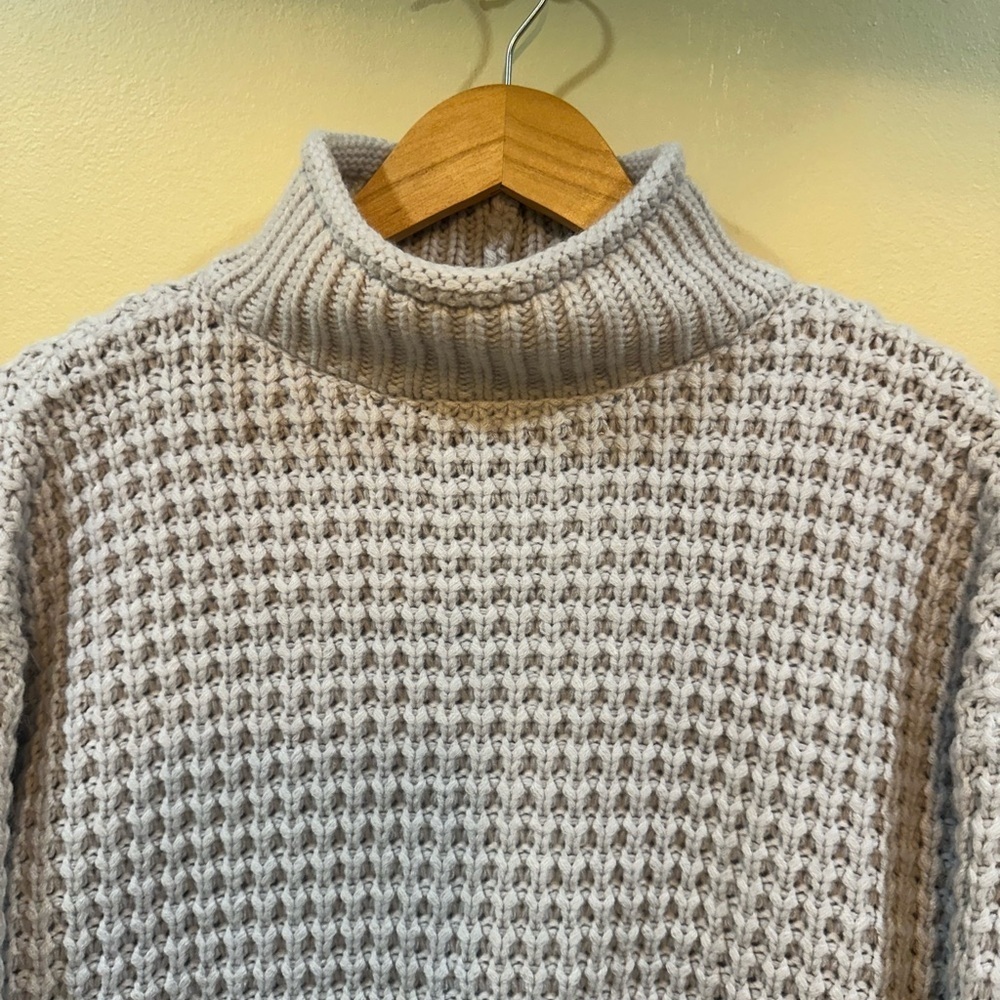 Princess Polly Cream Cowl Neck Sweater Women’s Size XS/S - Picture 5 of 8